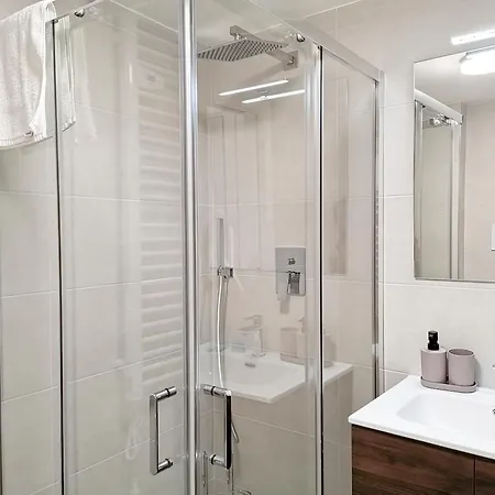 Fabulhouse Apartamento Bari